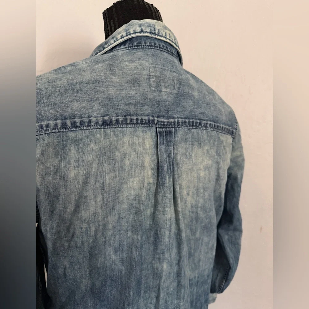 AG Adriano Goldschmied Denim Shirt Medium Chambray Button Front Roll Tab Sleeve - Picture 3 of 6